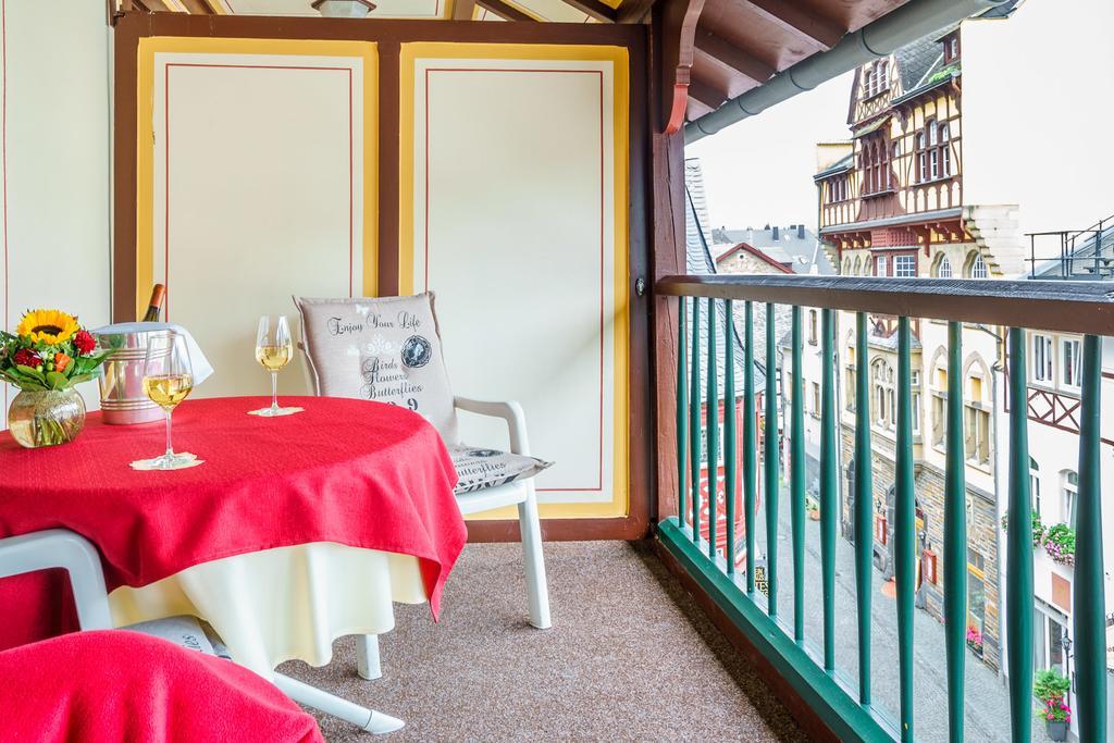 Altkoelnischer Hof Bacharach Esterno foto