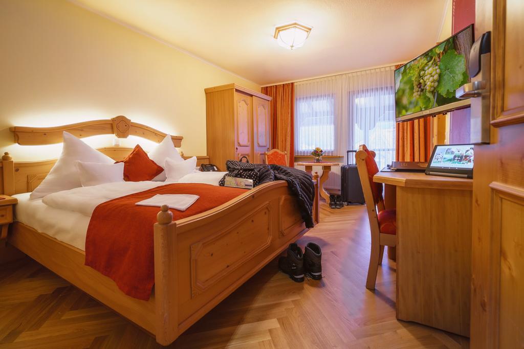 Altkoelnischer Hof Bacharach Esterno foto