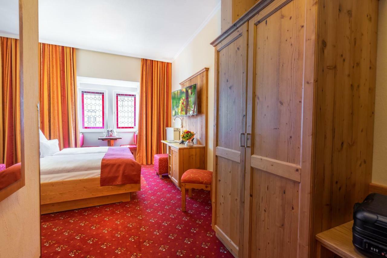 Altkoelnischer Hof Bacharach Esterno foto